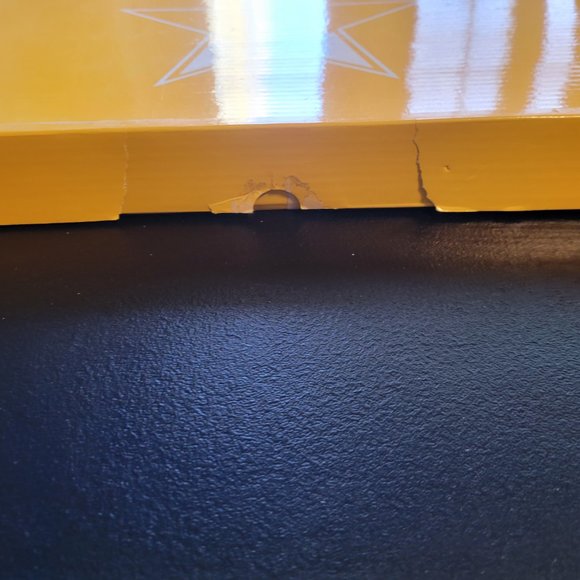 Jeffree Star Creamsicle Mirror - Picture 5 of 5